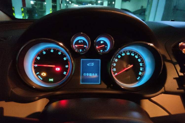 Used Buick Regal 2012 2.0L Comfort Edition Instrument Cluster
