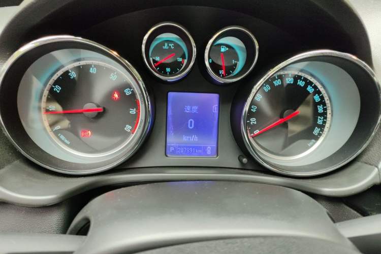 Used Buick Regal 2012 GS 2.0T Super Sport Edition Instrument Cluster
