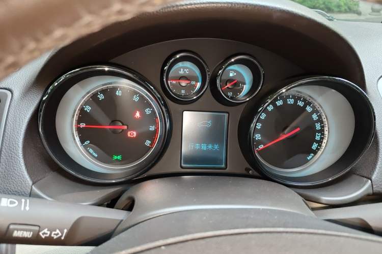 Used Buick Regal 2012 2.0L Luxury Edition Instrument Cluster