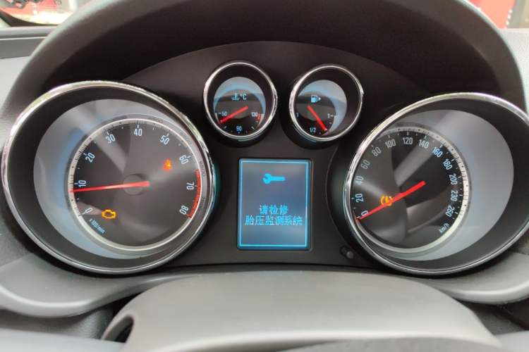 Used Buick Regal 2012 GS 2.0T Super Sport Edition Instrument Cluster