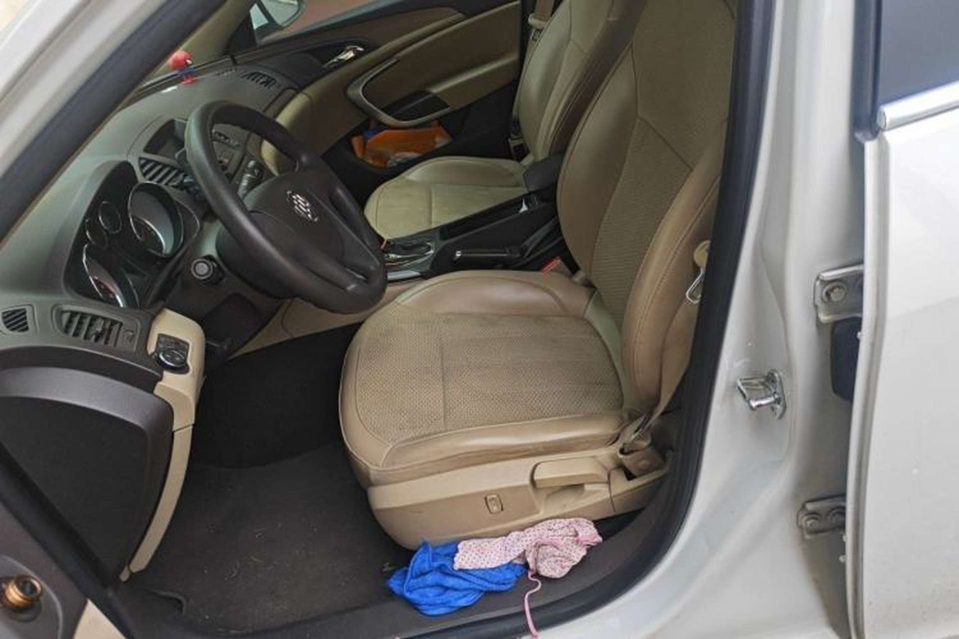 Used Buick Regal 2012 2.0L Comfort Edition Left Front Seat