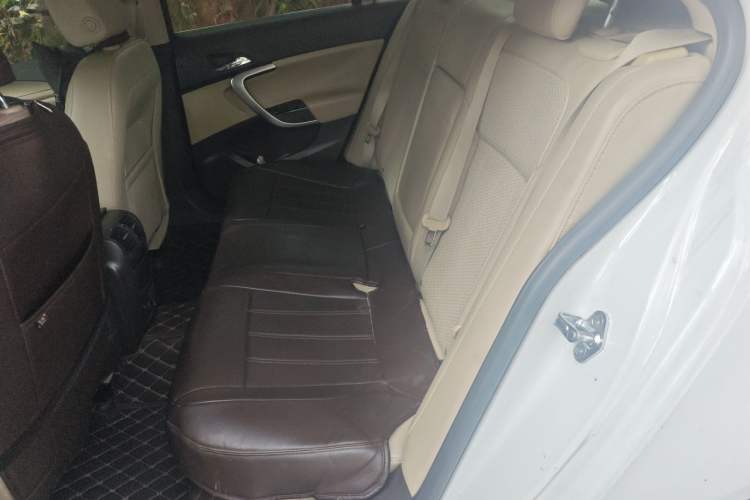 Used Buick Regal 2012 2.0L Comfort Edition Left Rear Seat
