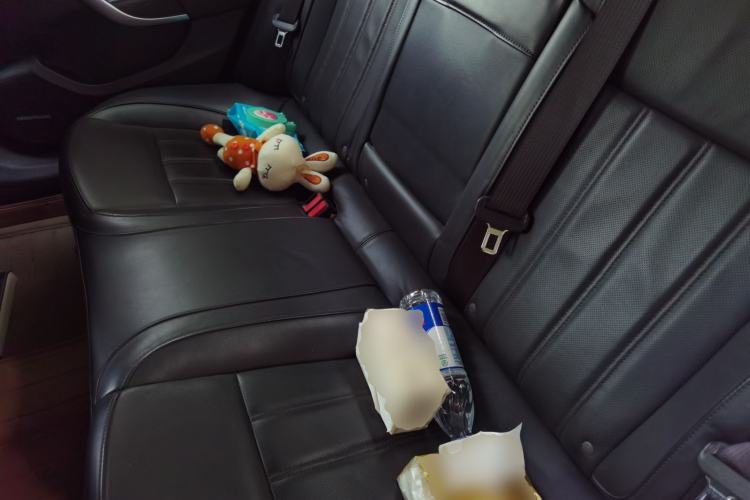 Used Buick Regal 2012 2.4L SIDI Flagship Edition Left Rear Seat