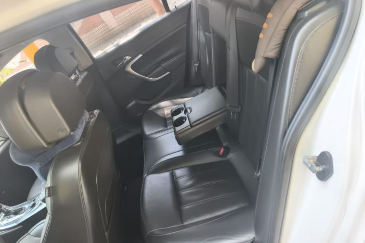 Used Buick Regal 2012 2.4L SIDI Flagship Edition Left Rear Seat