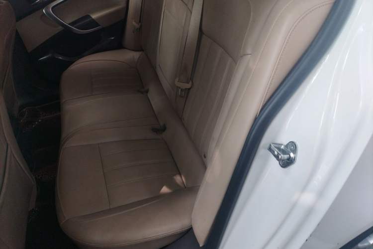 Used Buick Regal 2012 2.0L Comfort Edition Left Rear Seat