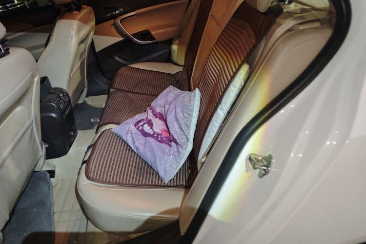Used Buick Regal 2012 2.0L Comfort Edition Left Rear Seat