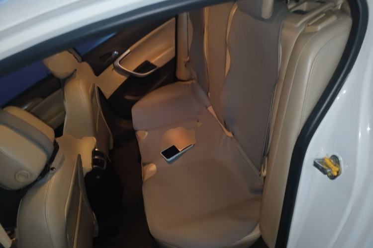 Used Buick Regal 2012 2.0L Comfort Edition Left Rear Seat