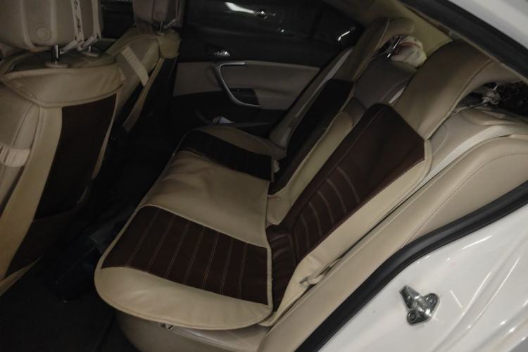 Used Buick Regal 2012 2.0L Luxury Edition Left Rear Seat