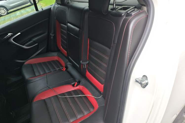Used Buick Regal 2012 GS 2.0T Super Sport Edition Left Rear Seat