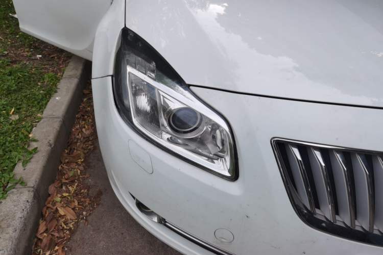Used Buick Regal 2012 2.4L SIDI Flagship Edition Right Front Headlight