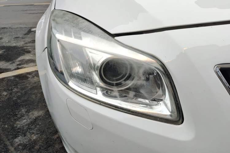 Used Buick Regal 2012 2.4L SIDI Flagship Edition Right Front Headlight