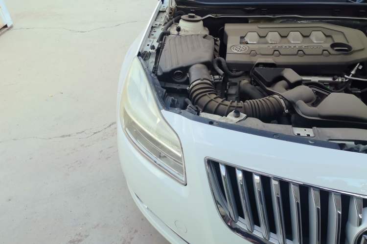 Used Buick Regal 2012 2.0L Comfort Edition Right Front Headlight