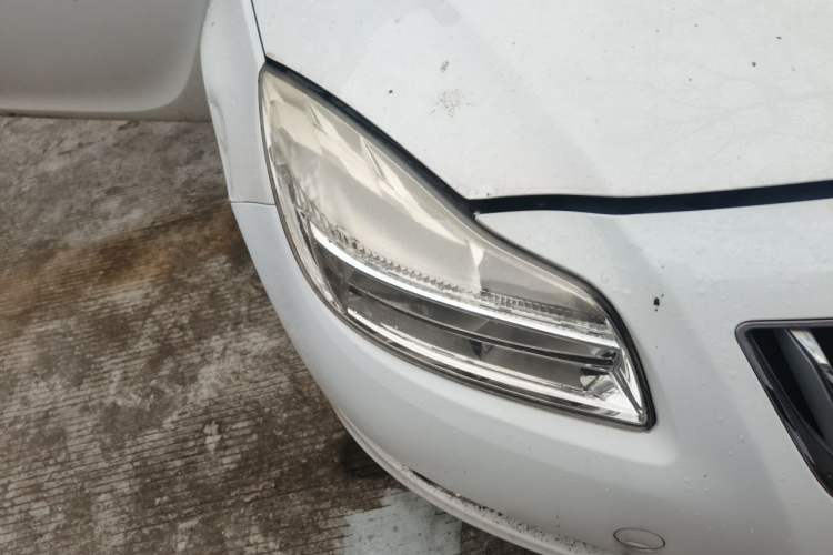 Used Buick Regal 2012 2.0L Comfort Edition Right Front Headlight