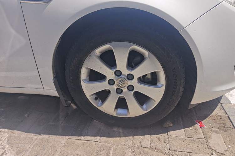 Used Buick Regal 2012 2.0L Comfort Edition Right Front Wheel Hub