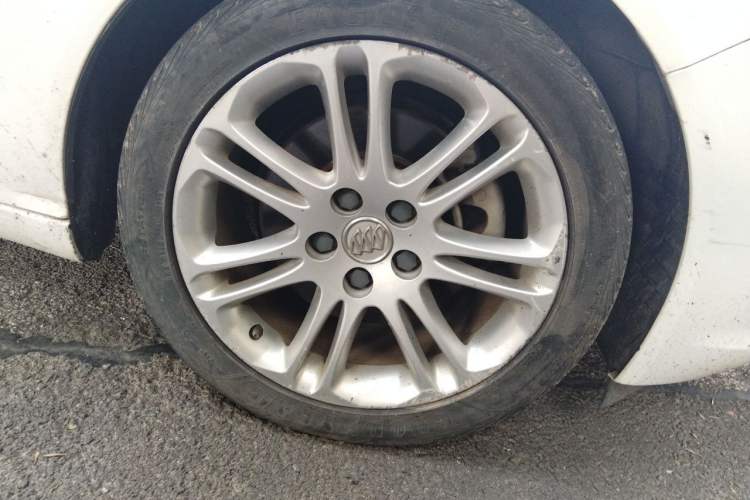 Used Buick Regal 2012 2.0T Luxury Sport Edition Right Front Wheel Hub
