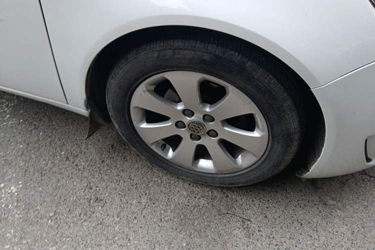 Used Buick Regal 2012 2.0L Luxury Edition Right Front Wheel Hub