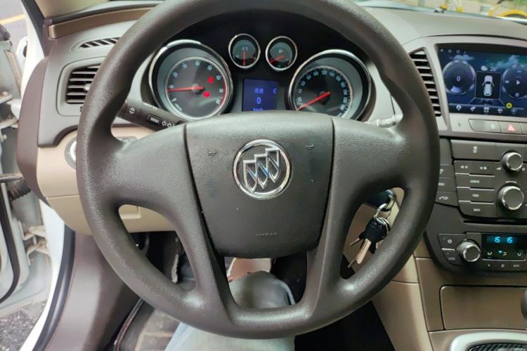 Used Buick Regal 2012 2.0L Comfort Edition Steering Wheel