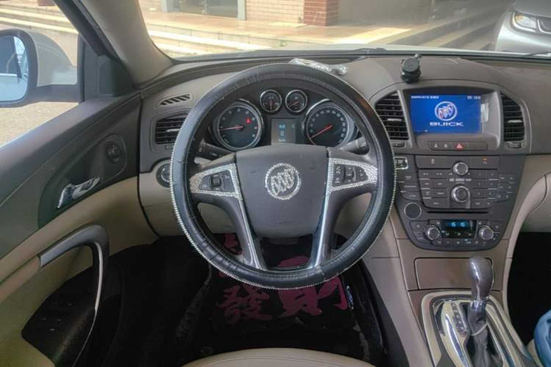 Used Buick Regal 2012 2.4L SIDI Flagship Edition Steering Wheel