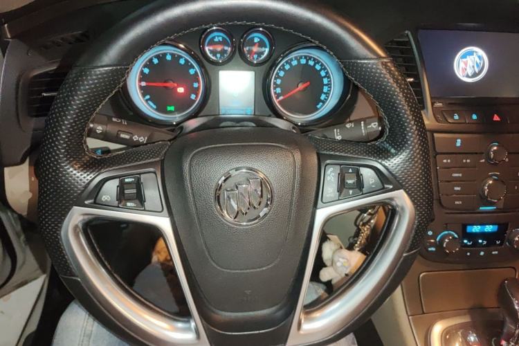 Used Buick Regal 2012 2.0L Comfort Edition Steering Wheel
