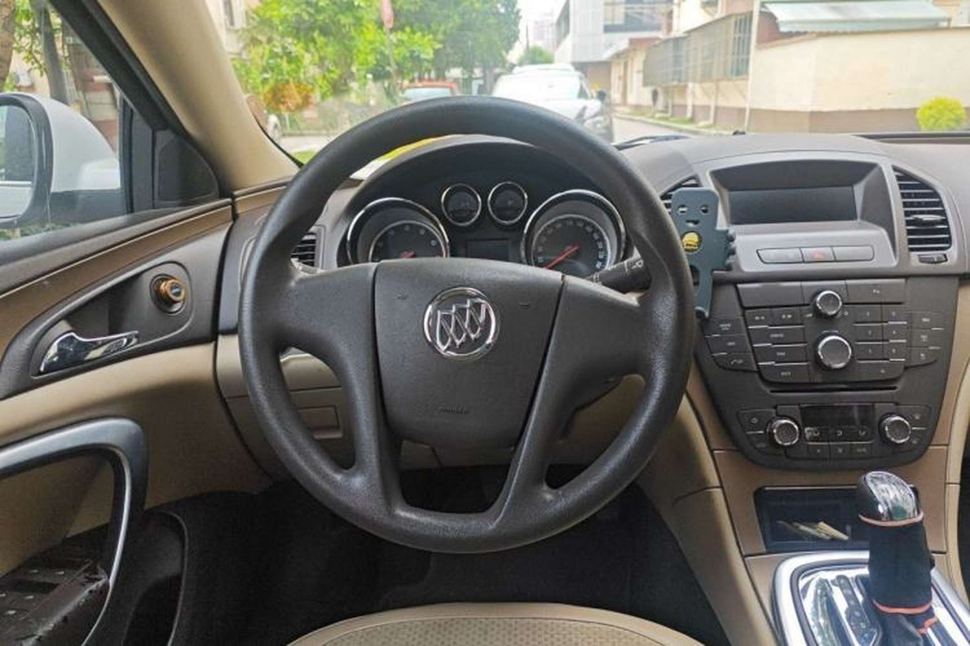 Used Buick Regal 2012 2.0L Comfort Edition Steering Wheel