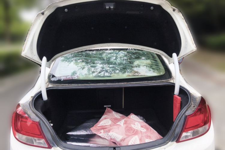 Used Buick Regal 2012 2.0L Luxury Edition Trunk