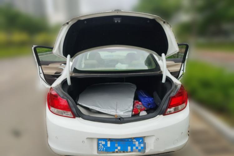Used Buick Regal 2012 2.0L Comfort Edition Trunk