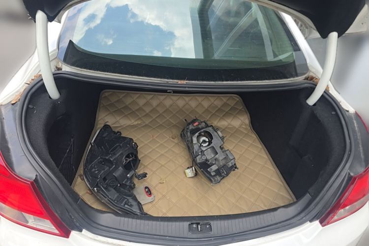 Used Buick Regal 2012 GS 2.0T Super Sport Edition Trunk