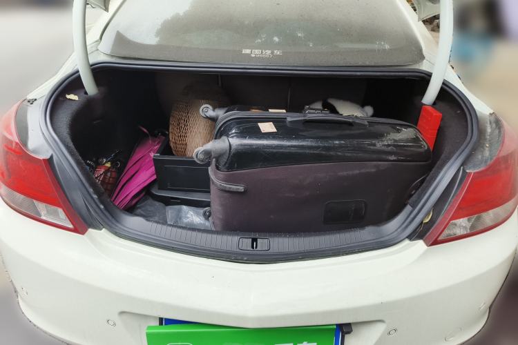 Used Buick Regal 2012 2.0L Comfort Edition Trunk