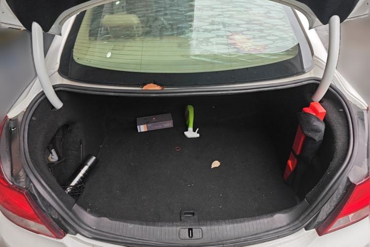 Used Buick Regal 2012 2.0L Comfort Edition Trunk