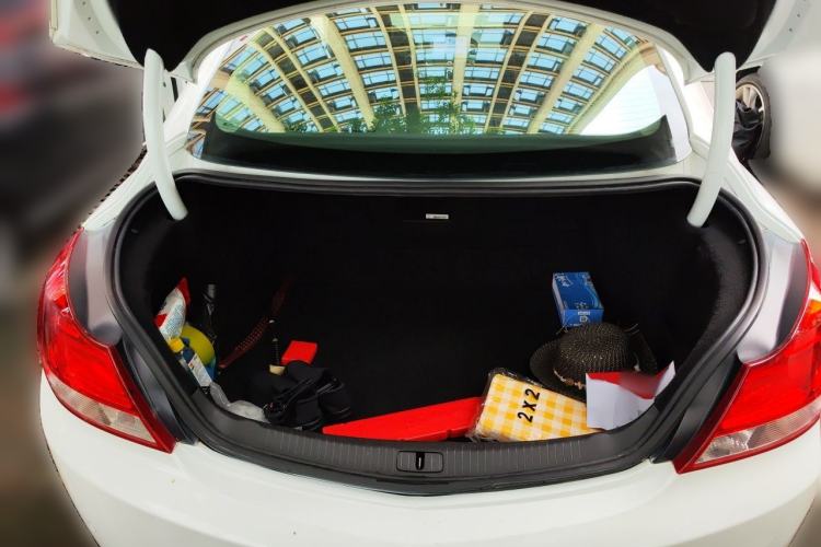 Used Buick Regal 2012 GS 2.0T Super Sport Edition Trunk