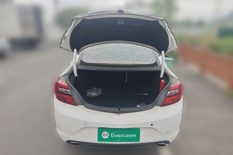 Used Buick Regal 2012 2.0L Comfort Edition Trunk