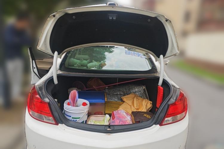 Used Buick Regal 2012 2.0L Comfort Edition Trunk
