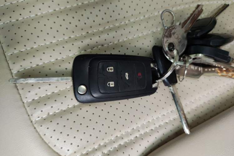 Used Buick Regal 2012 2.0L Comfort Edition Vehicle Key