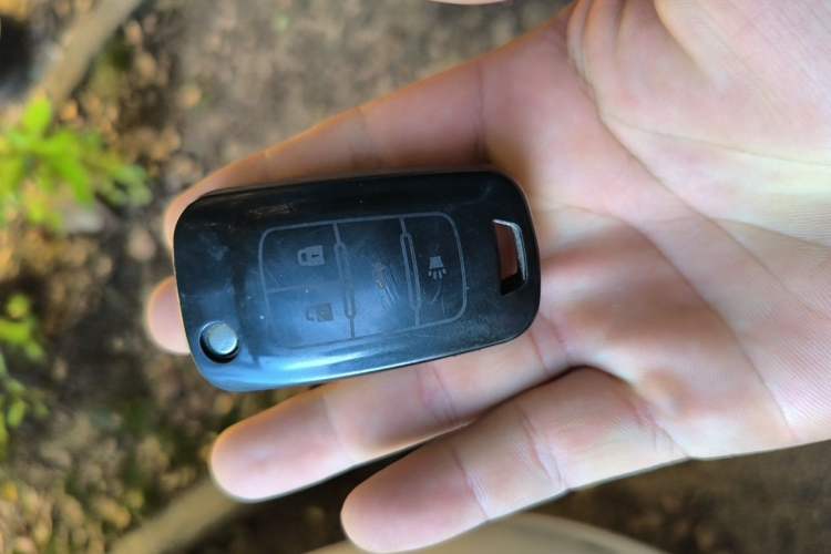 Used Buick Regal 2012 2.0L Luxury Edition Vehicle Key