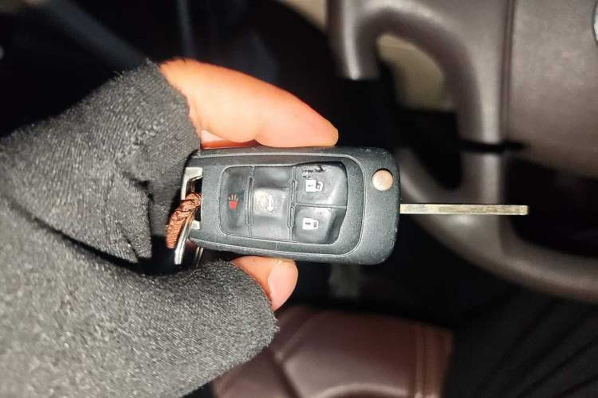 Used Buick Regal 2012 2.0L Comfort Edition Vehicle Key