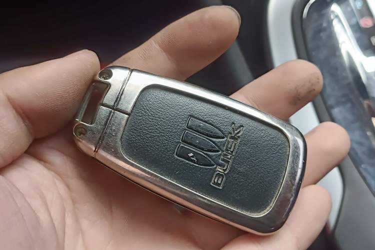 Used Buick Regal 2012 GS 2.0T Super Sport Edition Vehicle Key