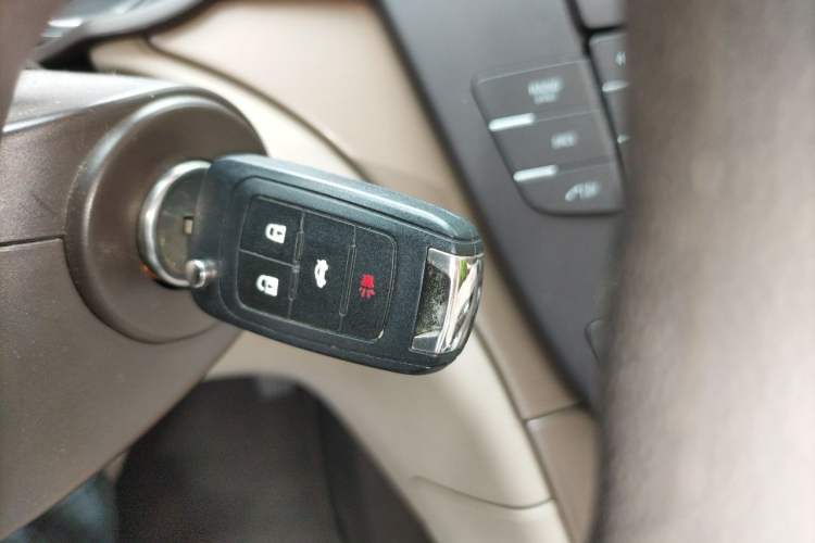Used Buick Regal 2012 2.0L Comfort Edition Vehicle Key