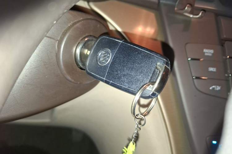 Used Buick Regal 2012 2.0L Comfort Edition Vehicle Key