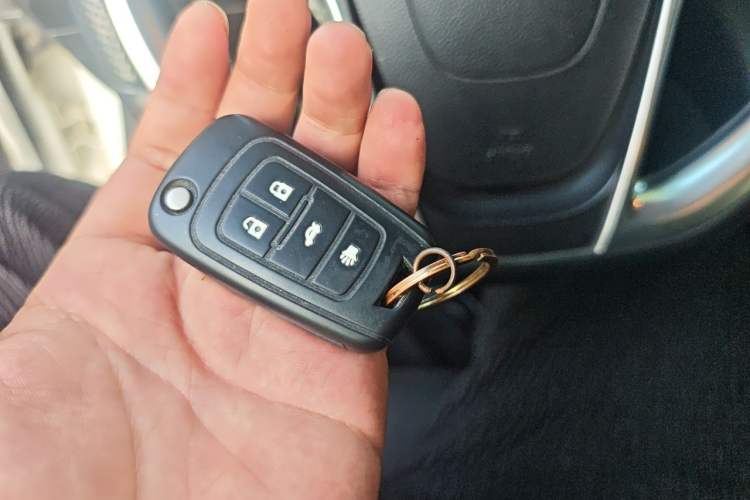 Used Buick Regal 2012 GS 2.0T Super Sport Edition Vehicle Key