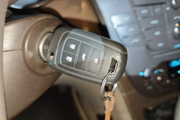 Used Buick Regal 2012 2.0L Comfort Edition Vehicle Key