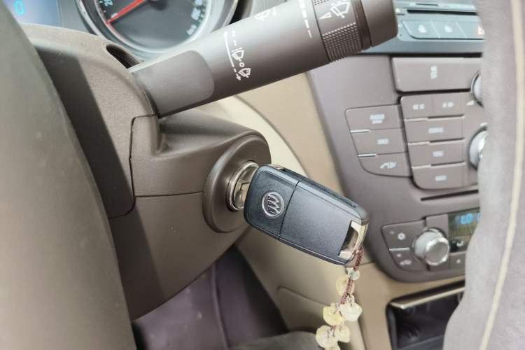 Used Buick Regal 2012 2.0L Comfort Edition Vehicle Key