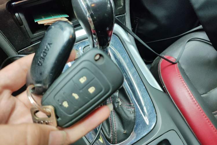 Used Buick Regal 2012 GS 2.0T Super Sport Edition Vehicle Key