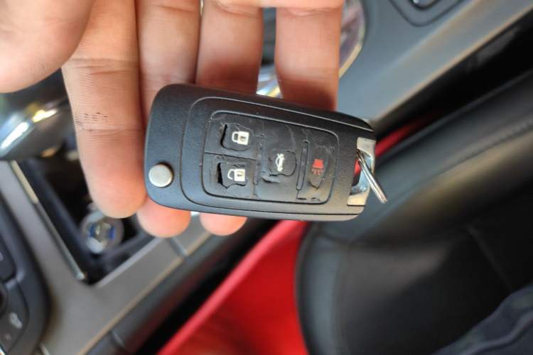 Used Buick Regal 2012 2.4L SIDI Flagship Edition Vehicle Key