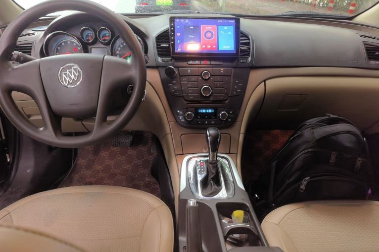 Used Buick Regal 2012 2.0L Comfort Edition Center Console