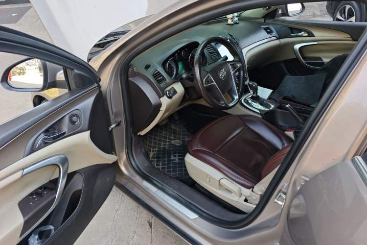 Used Buick Regal 2012 2.0L Comfort Edition Driver Seat