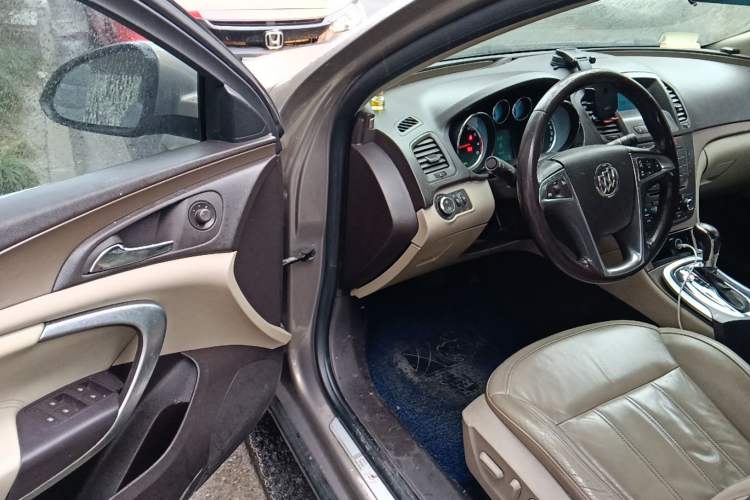 Used Buick Regal 2012 2.0L Luxury Edition Driver Seat
