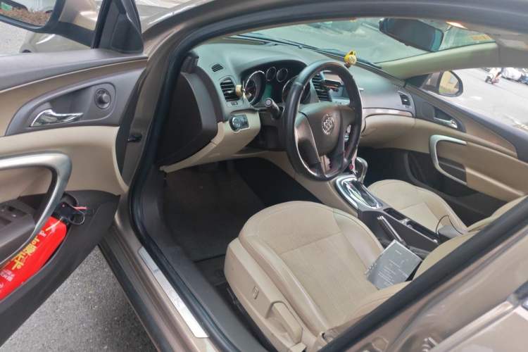 Used Buick Regal 2012 2.0L Comfort Edition Driver Seat