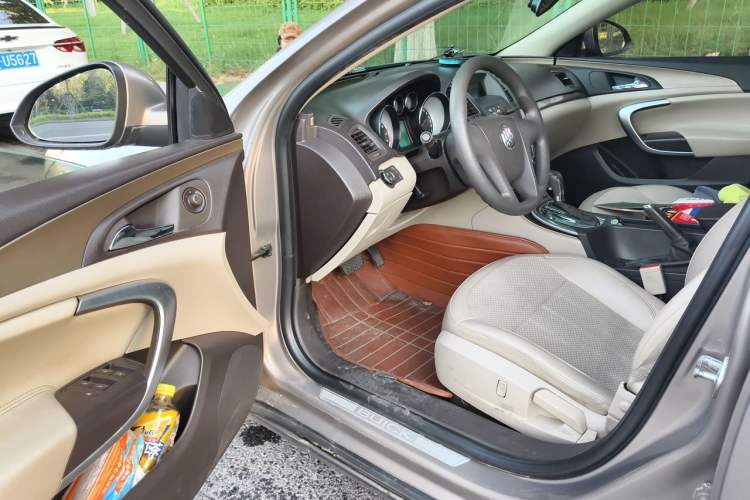 Used Buick Regal 2012 2.0L Comfort Edition Driver Seat