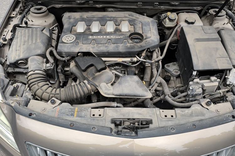 Used Buick Regal 2012 2.0L Luxury Edition Engine Bay
