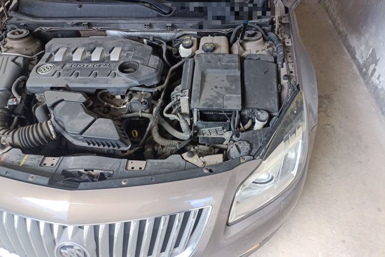 Used Buick Regal 2012 2.4L SIDI Flagship Edition Engine Bay Left